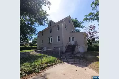 83 E Forest Avenue, Teaneck Township, NJ 07666 - Photo 3