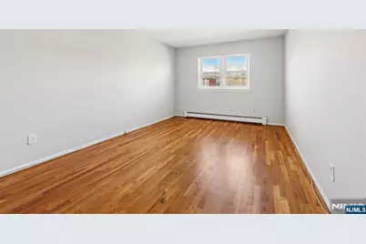 38-02 Dobrin Court 3802B #3802B, Fair Lawn, NJ 07410 - Photo 9
