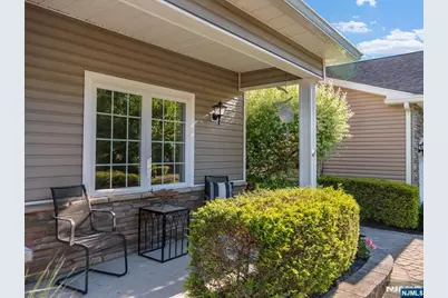 6 Westminster Way, Pomona, NY 10970 - Photo 5