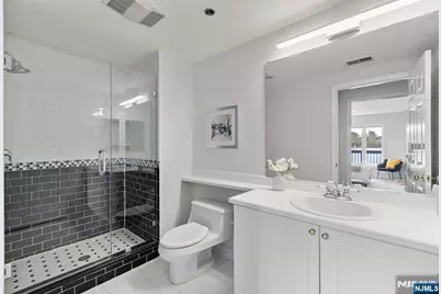 202 Adams Court, Edgewater, NJ 07020 - Photo 29