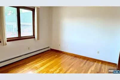 844 Elizabeth Street 2 #2, Ridgefield, NJ 07657 - Photo 15