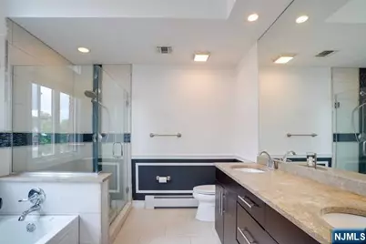415 Westview Place, Fort Lee, NJ 07024 - Photo 19