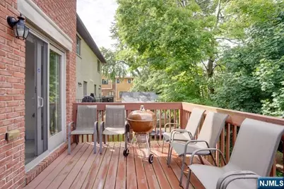 415 Westview Place, Fort Lee, NJ 07024 - Photo 23