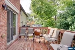 415 Westview Pl, Fort Lee, NJ 07024 - Photo 23