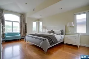 415 Westview Pl, Fort Lee, NJ 07024 - Photo 11