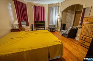 352 7th St, Newark, NJ 07107 - Photo 15