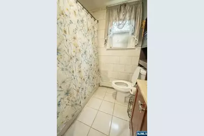 352 7th Street, Newark, NJ 07107 - Photo 23