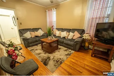 352 7th Street, Newark, NJ 07107 - Photo 5