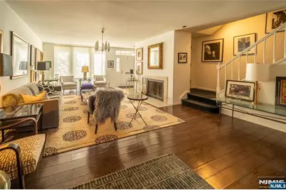 130 Kensington Drive, Fort Lee, NJ 07024 - Photo 9