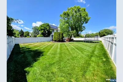 33 Kopak Way, Spotswood, NJ 08884 - Photo 25