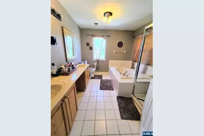 33 Kopak Way, Spotswood, NJ 08884 - Photo 19