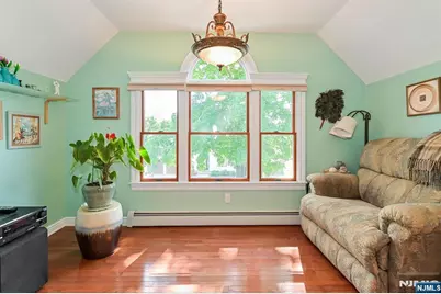 111 Magnolia Avenue, Cresskill, NJ 07626 - Photo 27