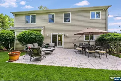 111 Magnolia Avenue, Cresskill, NJ 07626 - Photo 39