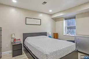 272-276 Walnut 6D, Newark, NJ 07105 - Photo 15