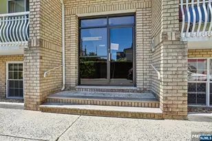272-276 Walnut 6D, Newark, NJ 07105 - Photo 23