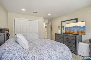 272-276 Walnut 6D, Newark, NJ 07105 - Photo 19
