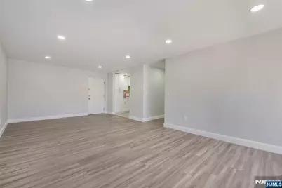 446 Passaic Street 3F #3F, Hackensack, NJ 07601 - Photo 7