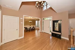 3 Schindler Ct, Upper Saddle River, NJ 07458 - Photo 3