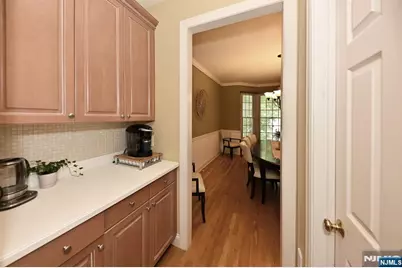 3 Schindler Court, Upper Saddle River, NJ 07458 - Photo 9