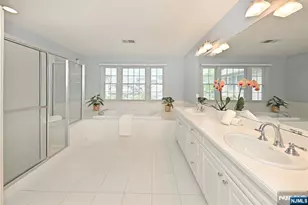 3 Schindler Ct, Upper Saddle River, NJ 07458 - Photo 19
