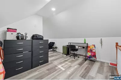 285 Hudson Avenue, Englewood, NJ 07631 - Photo 23