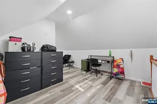 285 Hudson Ave, Englewood, NJ 07631 - Photo 23