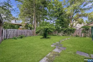 285 Hudson Ave, Englewood, NJ 07631 - Photo 31
