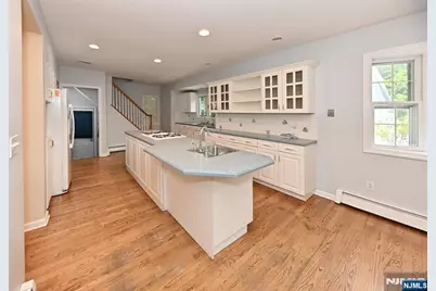 50 Midland Avenue, Wyckoff Township, NJ 07481 - Photo 9