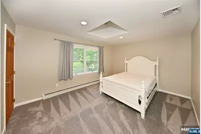 50 Midland Avenue, Wyckoff Township, NJ 07481 - Photo 21