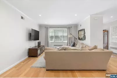 242 Washington Avenue, Rutherford, NJ 07070 - Photo 5