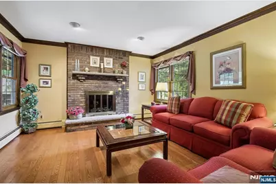 15 Bourbon Street, Wayne, NJ 07470 - Photo 13