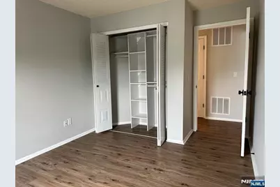 965 Juniper Way 965 #965, Mahwah, NJ 07430 - Photo 11