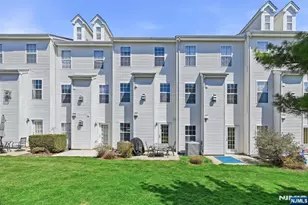 424 Hartford Dr, Nutley, NJ 07110 - Photo 47
