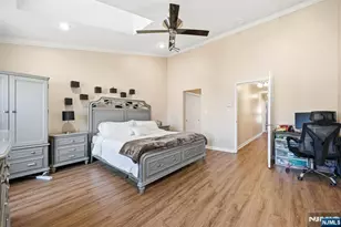 424 Hartford Dr, Nutley, NJ 07110 - Photo 11