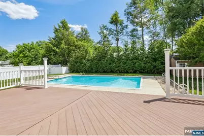 320 Jordan Road, New Milford, NJ 07646 - Photo 49