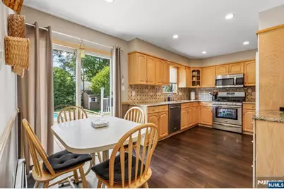 320 Jordan Road, New Milford, NJ 07646 - Photo 17