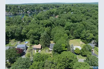 39 Broadway, West Milford, NJ 07480 - Photo 35