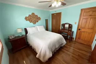321 Thomas Ave, Lyndhurst Township, NJ 07071 - Photo 17
