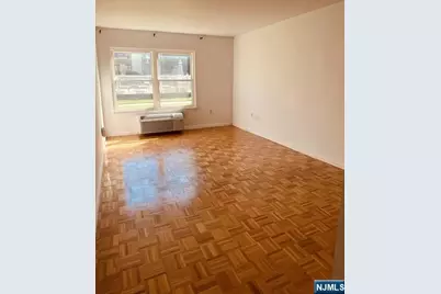 1111 River Road C8 #C8, Edgewater, NJ 07020 - Photo 13
