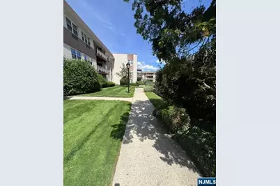1111 River Road C8 #C8, Edgewater, NJ 07020 - Photo 19