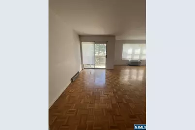 1111 River Road C8 #C8, Edgewater, NJ 07020 - Photo 7