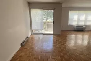1111 River Road C8, Edgewater, NJ 07020 - Photo 7