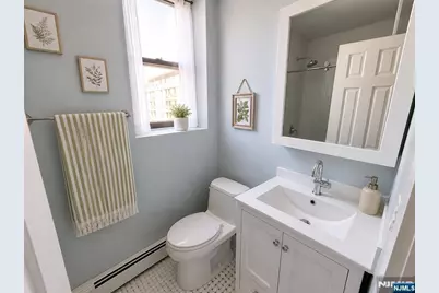 95 Willow Avenue 4B #4B, Hoboken, NJ 07030 - Photo 11