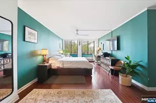 300 Winston Dr L5, Cliffside Park, NJ 07010 - Photo 13
