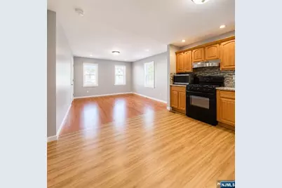 13 Talbot Street 1 #1, Montclair, NJ 07042 - Photo 5