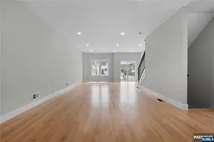 403A Maple, Kearny, NJ 07032 - Photo 9