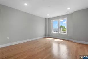 403A Maple, Kearny, NJ 07032 - Photo 13