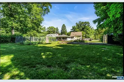 210 Franklin Avenue, Wyckoff Township, NJ 07481 - Photo 5
