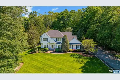 9 Timber Trail, Rockaway, NJ 07005 - Photo 3