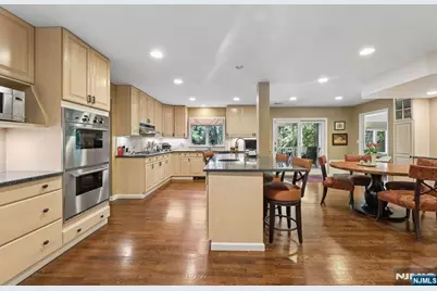27 Duane Lane, Demarest, NJ 07627 - Photo 17